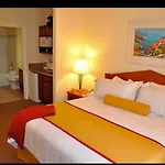 Club De Soleil